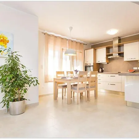 Apartment Prestige Baska (Krk)