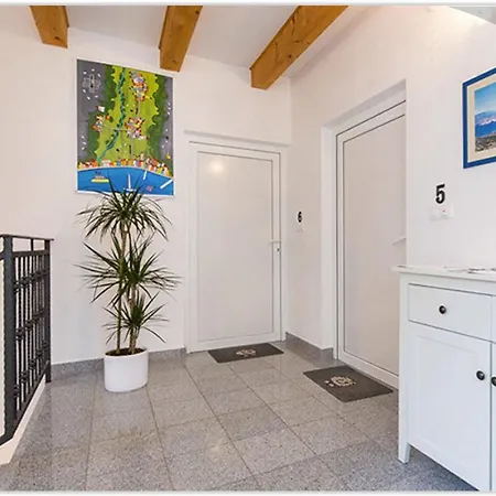 Prestige Apartment *