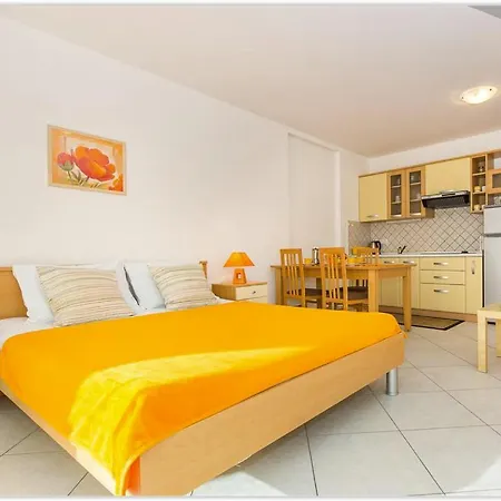 Prestige Apartment *